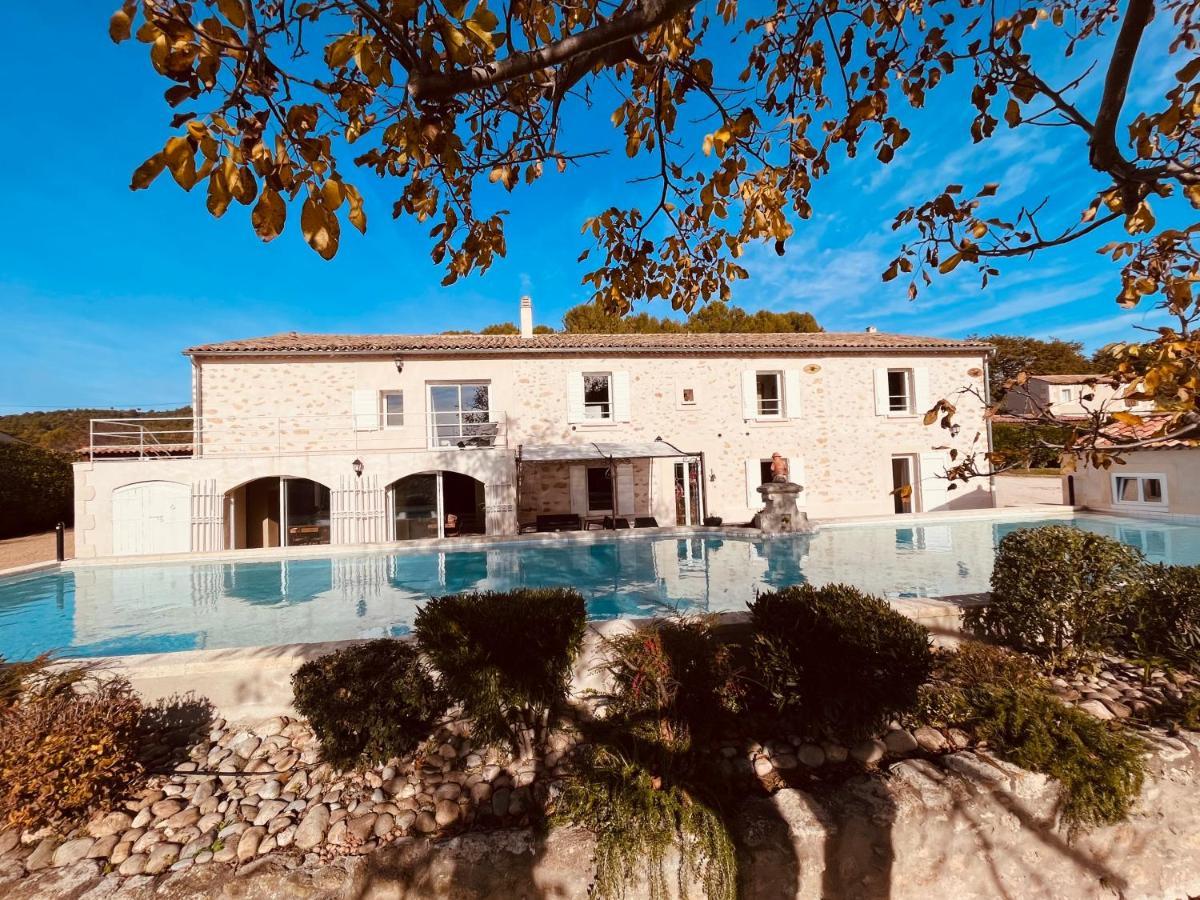 Domaine Amourella Aparthotel Lambesc Esterno foto
