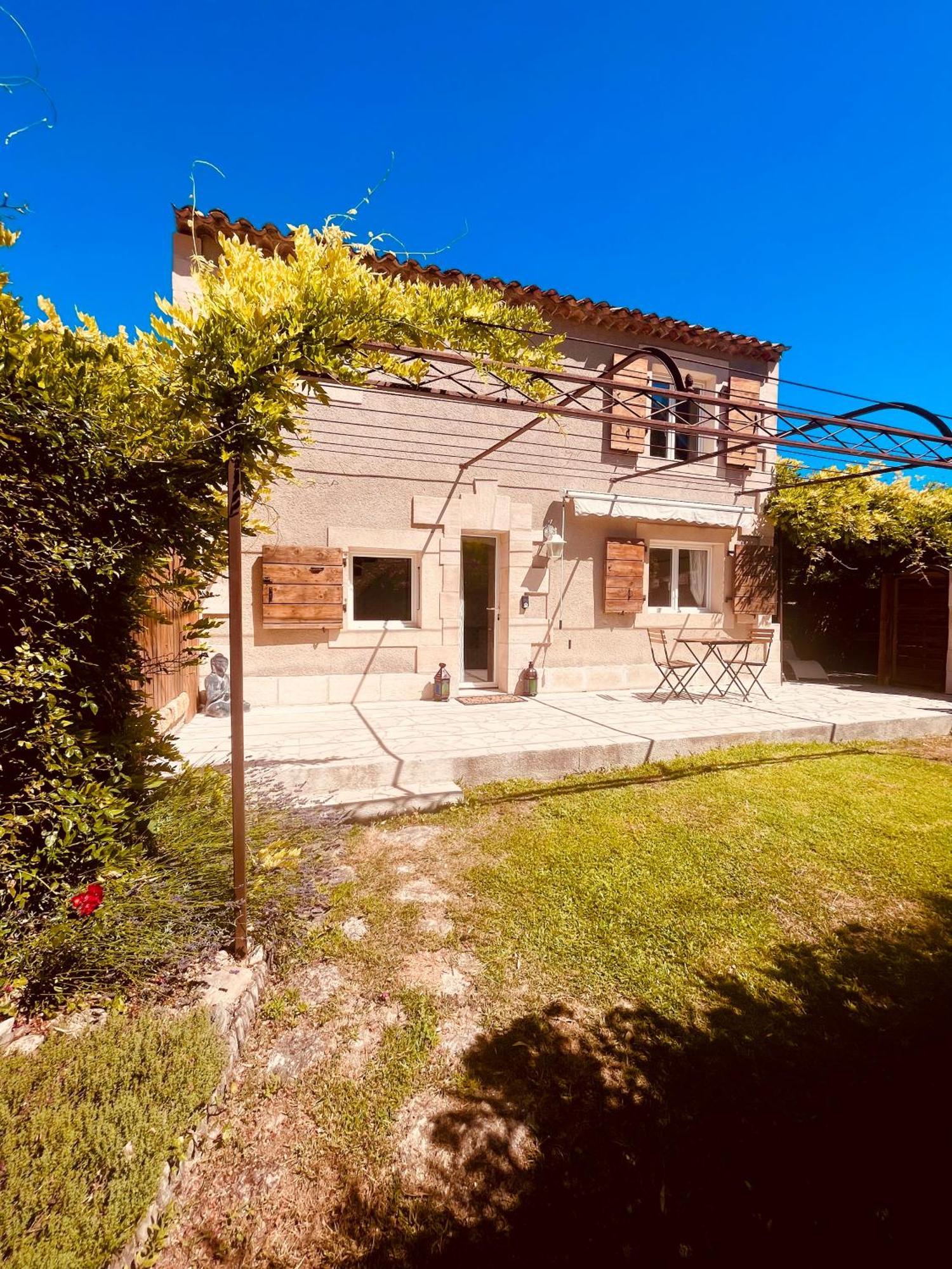 Domaine Amourella Aparthotel Lambesc Camera foto